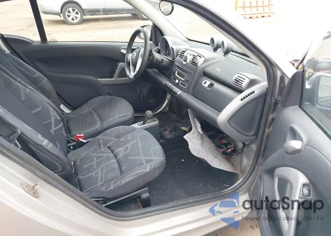 2009 Smart Fortwo Brabus/Passion/Pure z USA, uszkodzony, nr VIN WMEEJ31X39K315166